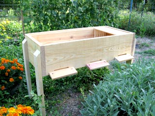 Natural Beekeeping Horizontal Hives Do-It-Yourself Plans